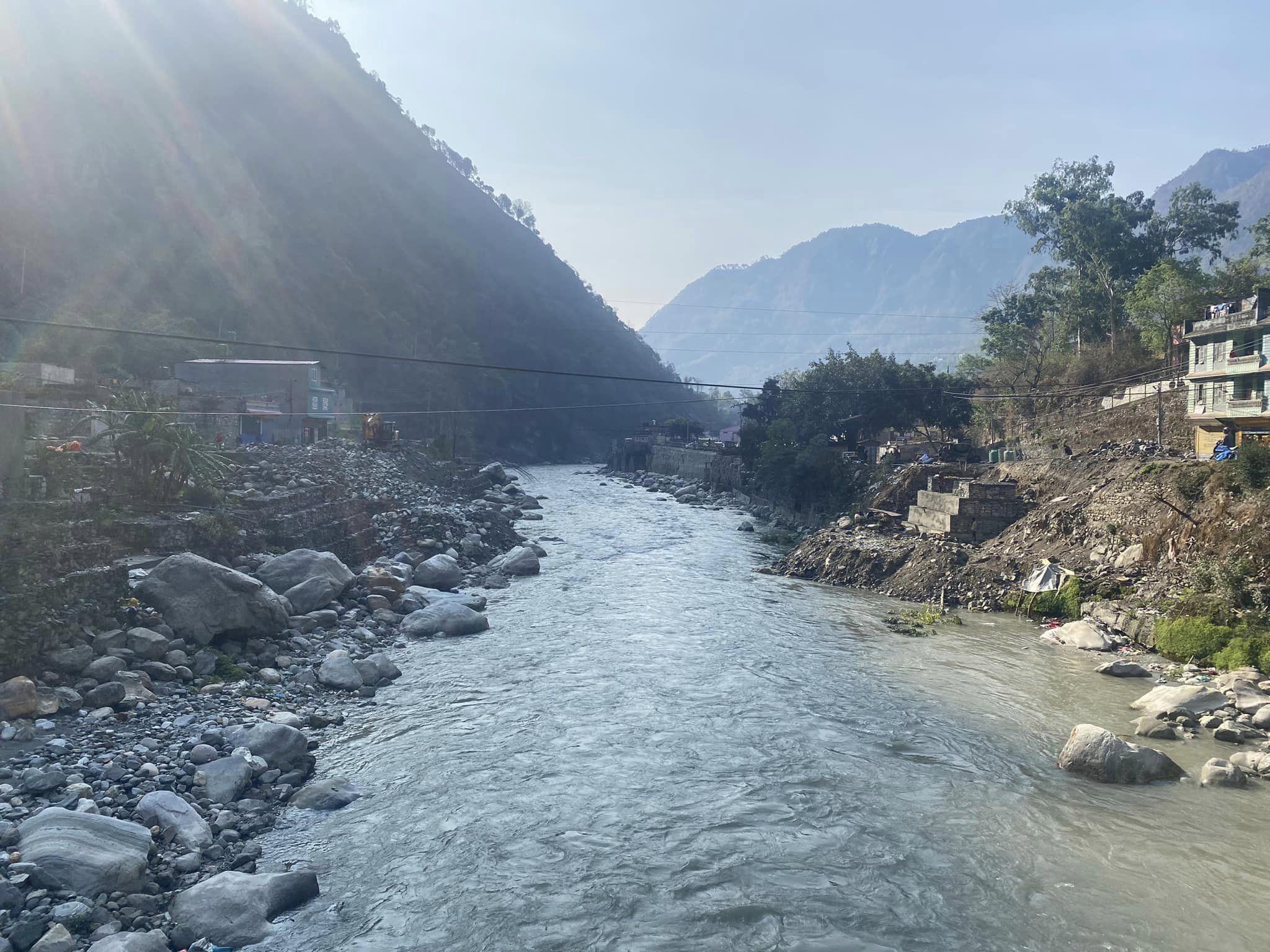 साँघुरिँदै कालीगण्डकी नदी, हराउँदै मौलिक स्वरुप