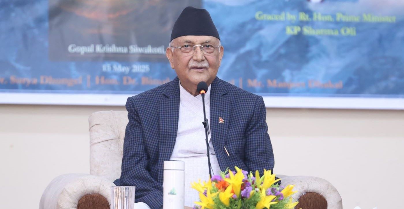 ओलीको दाबी: फेरि राजनीतिमा फर्किन पाइँदैन भनेरै विद्याजीलाई दोस्रो पटक राष्ट्रपति बनाएको हुँ
