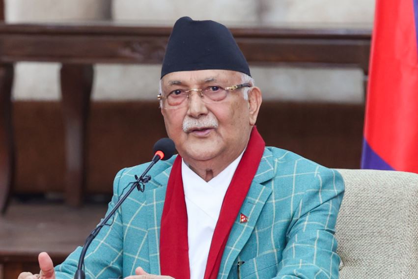 बौद्ध विश्वविद्यालयको दीक्षान्त समारोहमा सहभागी हुन प्रधानमन्त्री ओली लुम्बिनीमा