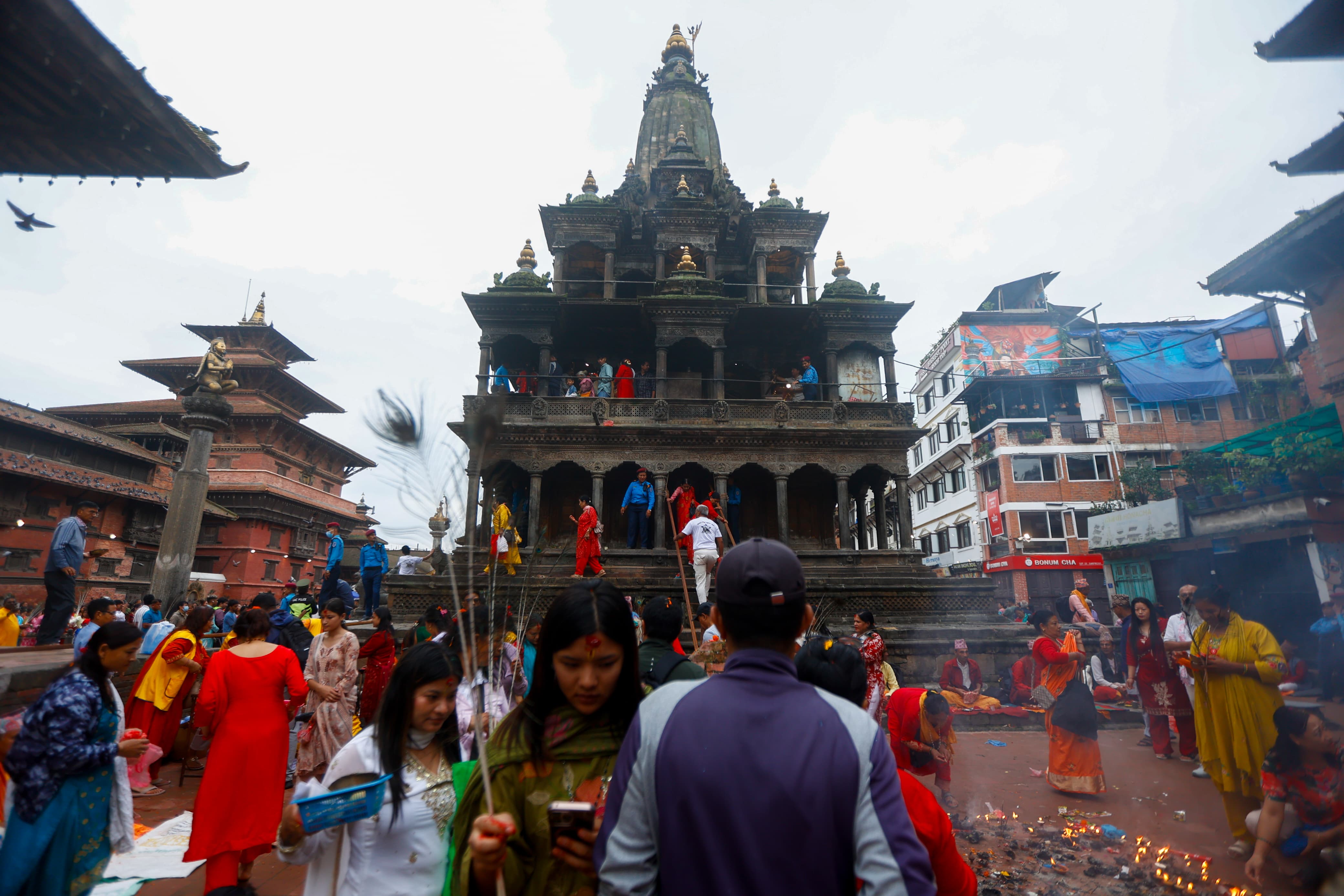 krishna-mandir-patan-(11)-1788491148.jpg