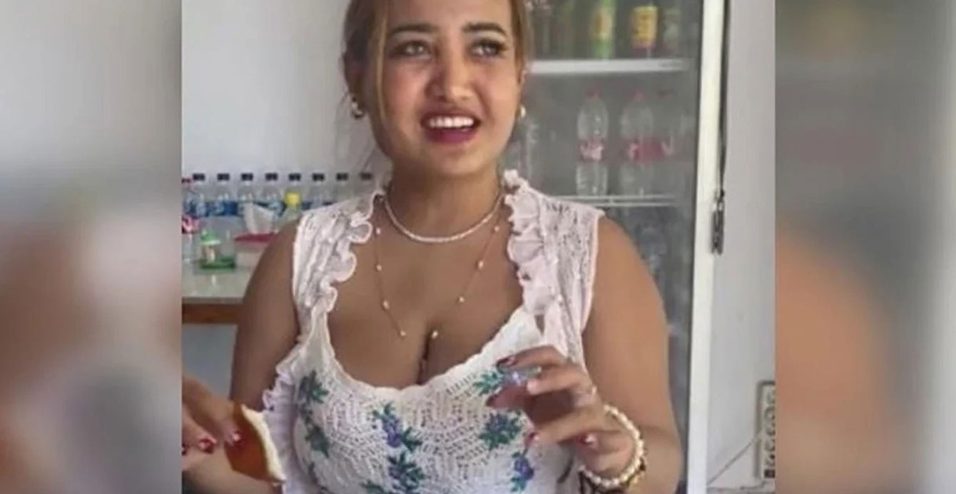 इन्डाेनेसियामा सुँगुरकाे मासु खानुअघि इस्लामी प्रार्थना गरेकोमा टिकटक स्टारलाई दुई वर्ष जेल