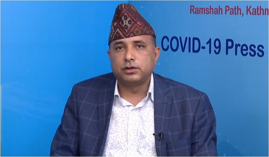 डाक्टर, स्वास्थ्यकर्मीविरुद्ध होइन, कोभिड– १९ विरुद्ध लडाइँ लडौँ : डा. कार्की