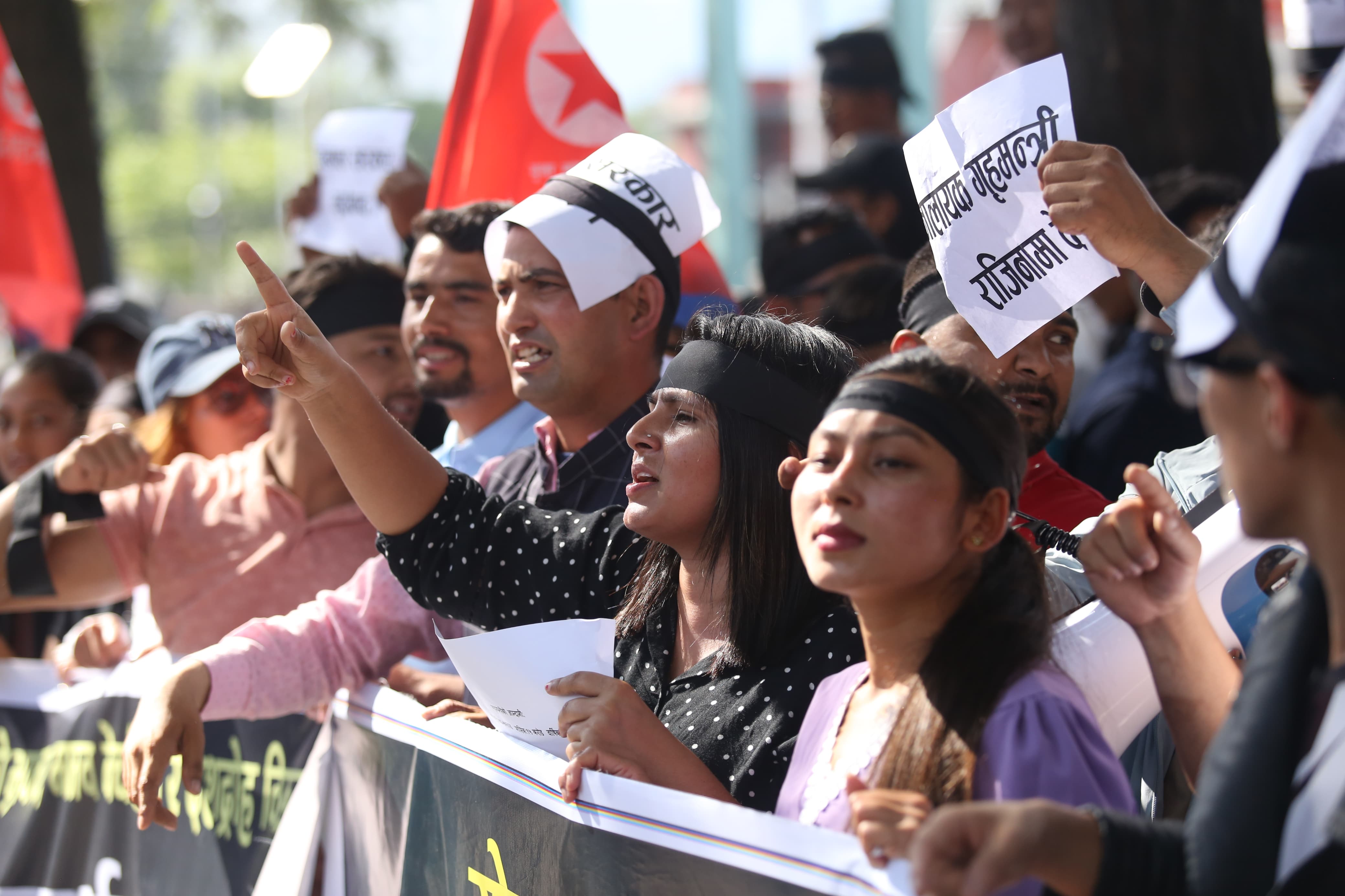 maitighar-protest-(2)-1748343892.jpg