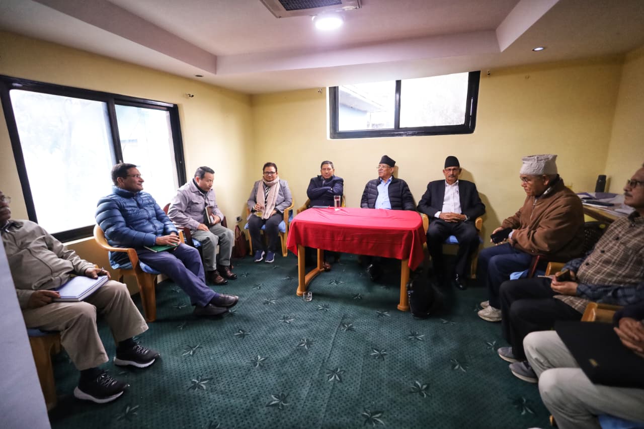 पार्टी एकताबारे निर्णय लिन माओवादीको सचिवालय बैठक सुरु (तस्वीरहरू)