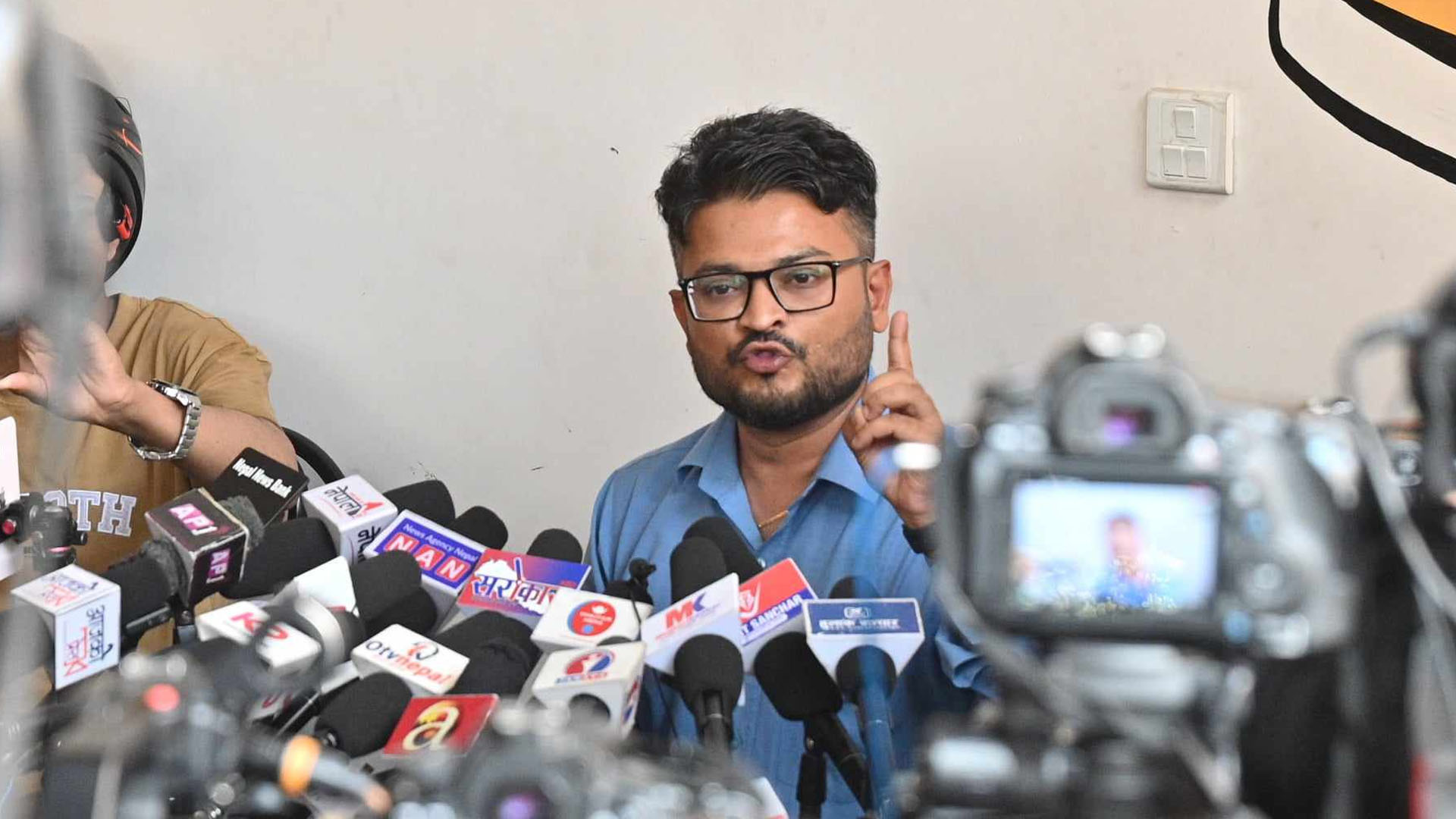 मुकुल ढकालले रवि लामिछानेलाई भने– मैले पहिला नै भनेको हो धेरै खुुसी नहुनु 