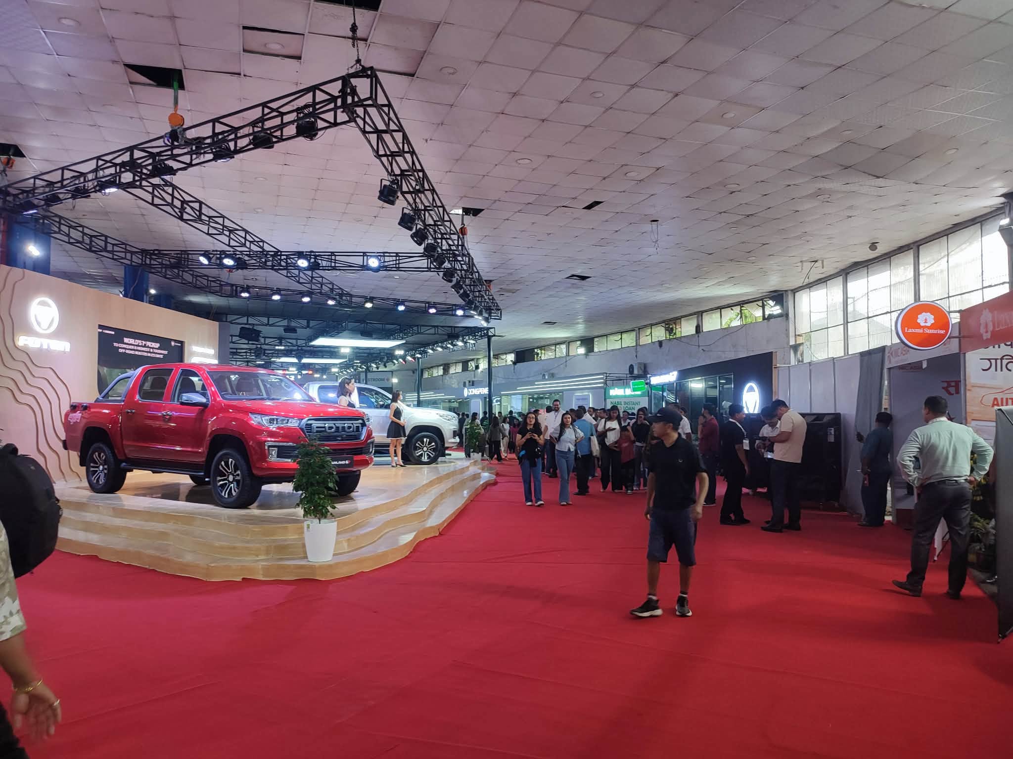 nada-auto-show-(11)-1787635381.jpg