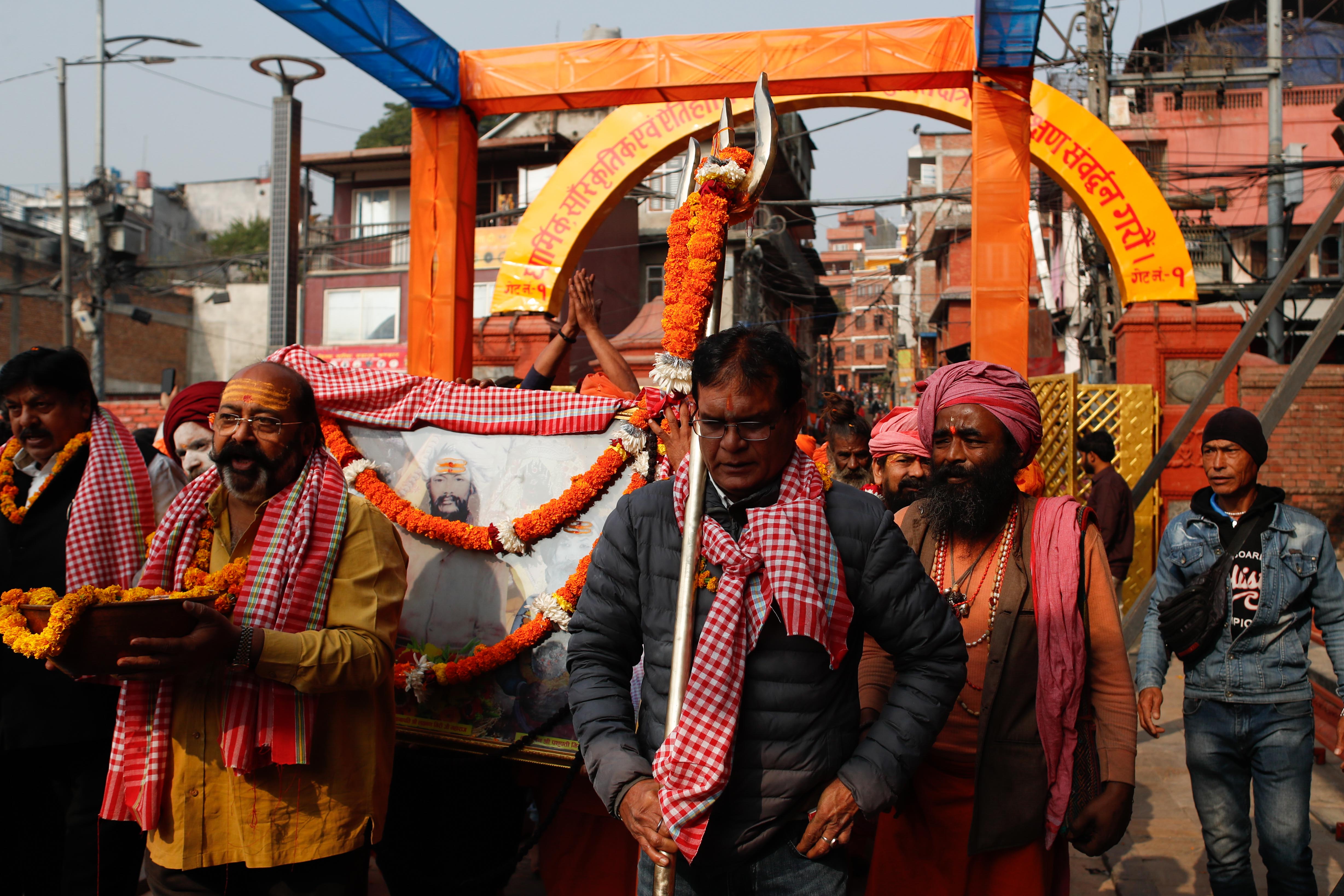 naga-baba-pashupatinath-(7)-1740373878.jpg