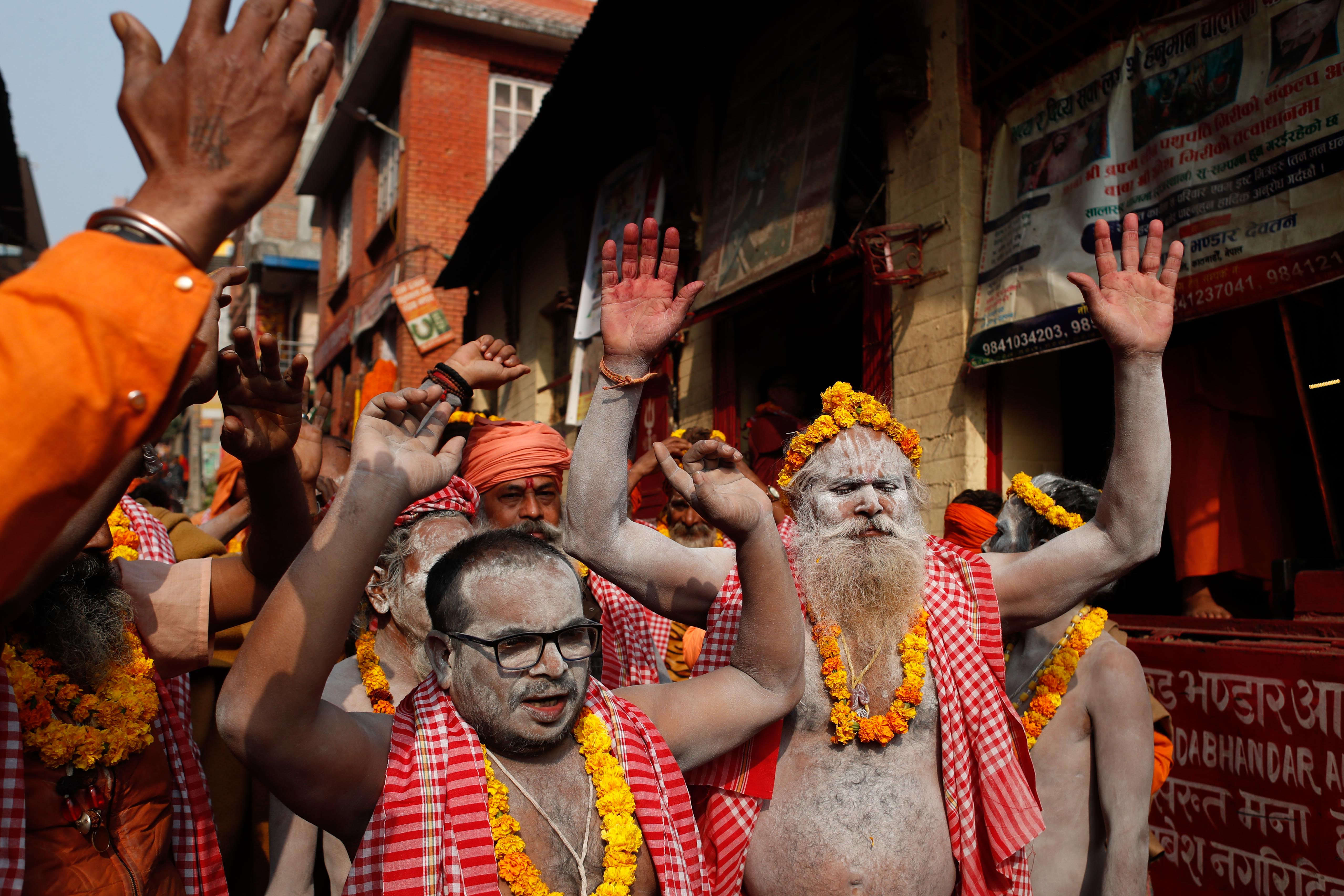 naga-baba-pashupatinath-(9)-1740373890.jpg