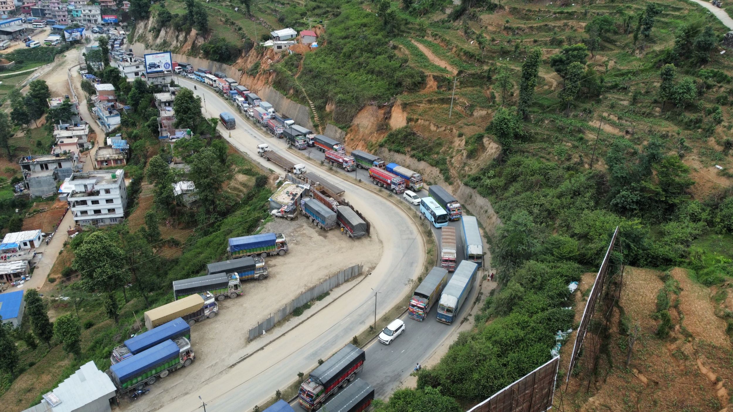 nagdhunga-road-(1)-1748093088.jpg