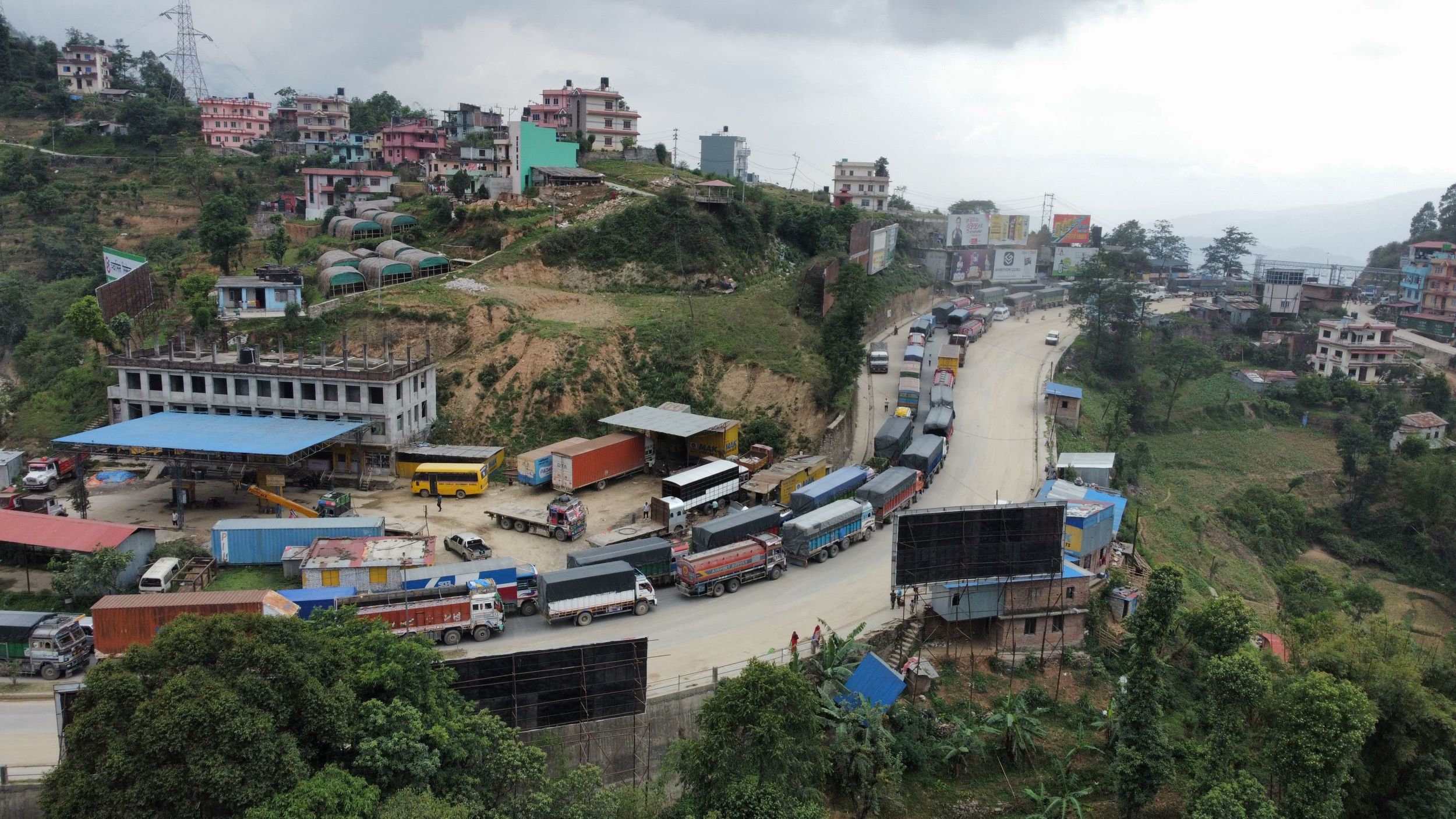 nagdhunga-road-(3)-1748093089.jpg