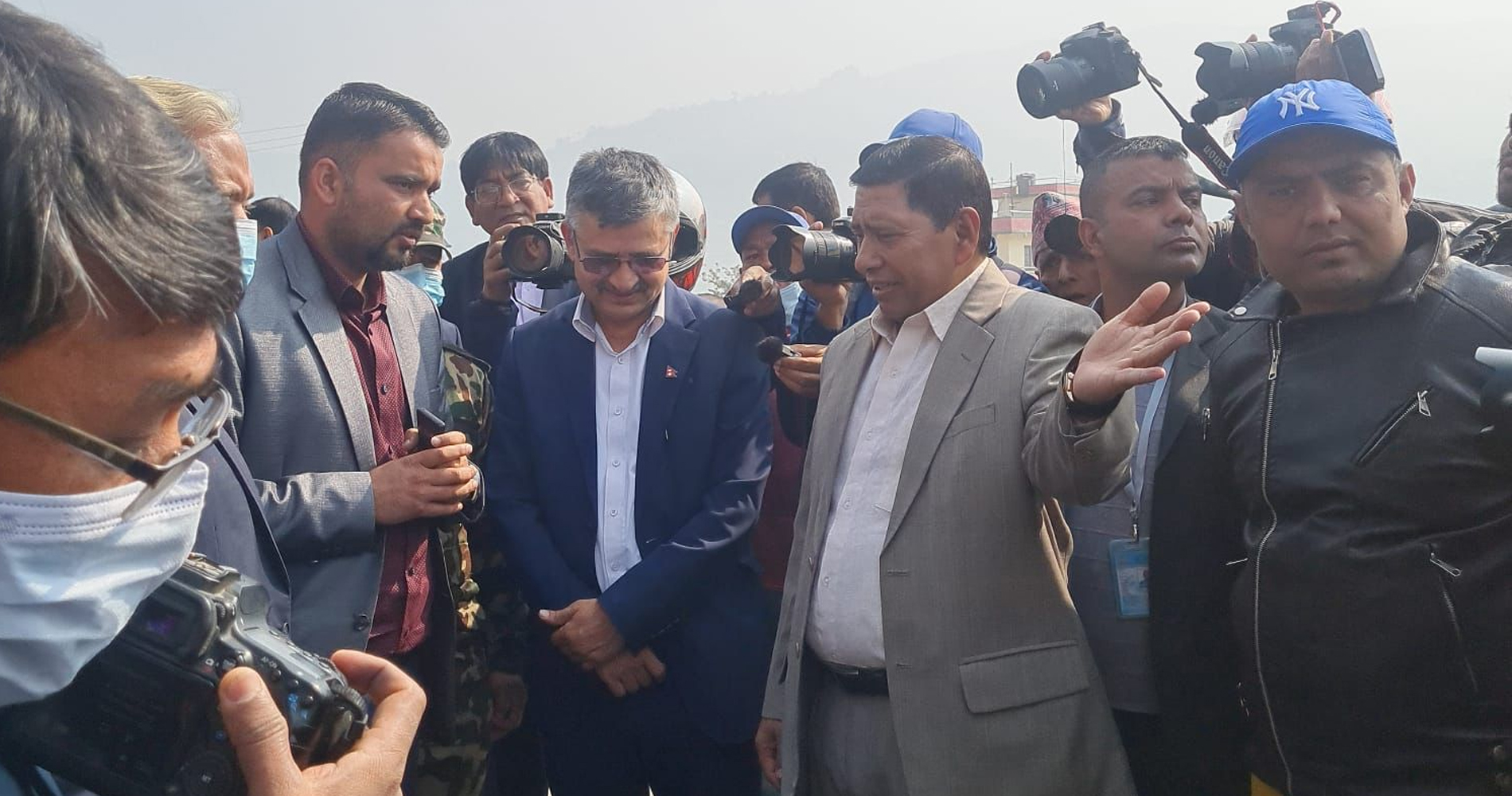 उपप्रधानमन्त्री श्रेष्ठद्वारा भक्तपुर-नगरकोट सडक अनुगमन