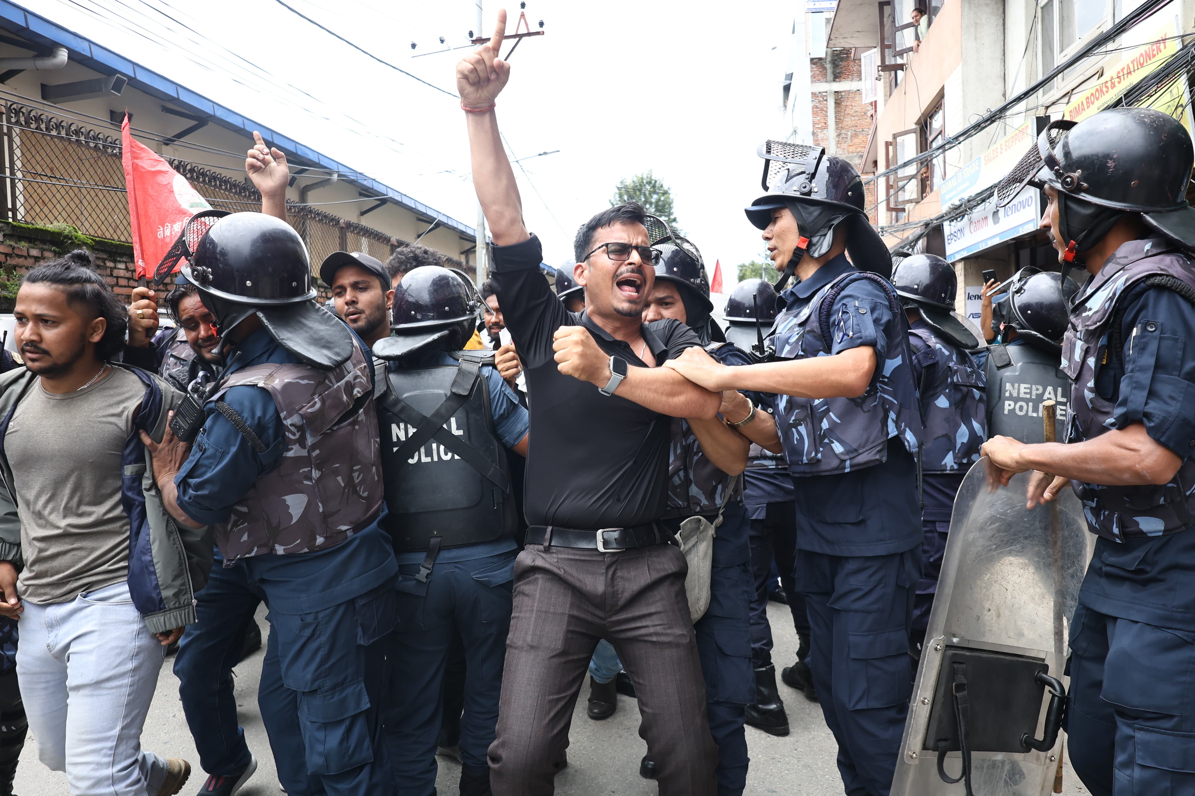 nebisang-protest-(10)-1752472943.jpeg
