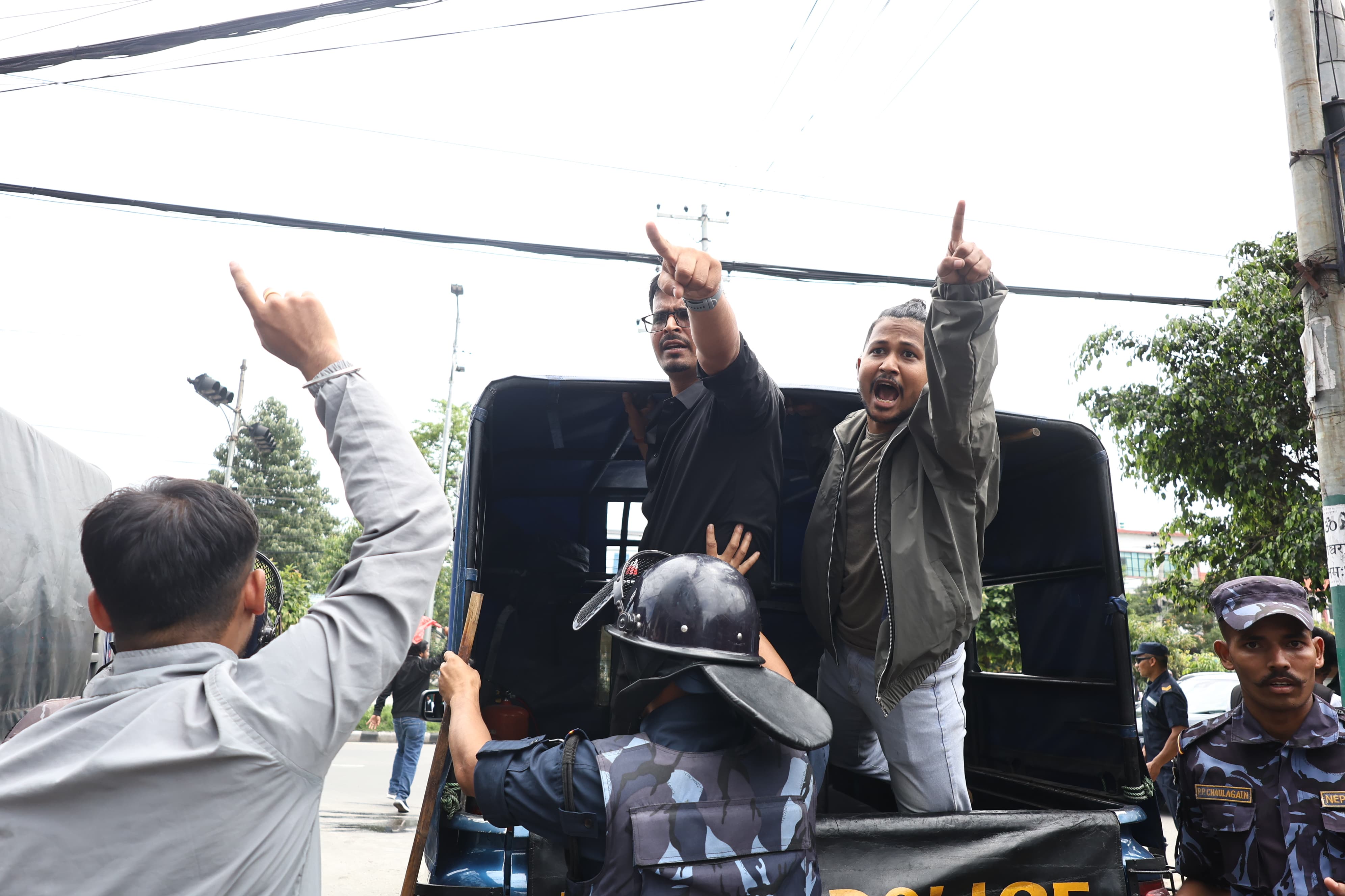 nebisang-protest-(8)-1752472940.jpeg
