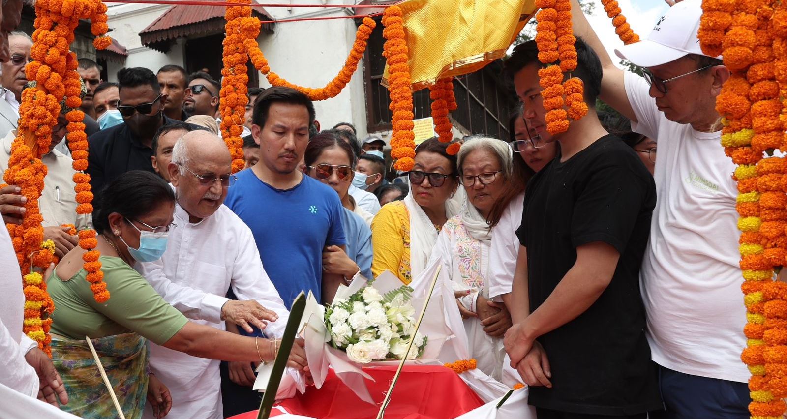कहाँ के गर्छन् सुवास नेम्वाङका चार छोराछोरी ?