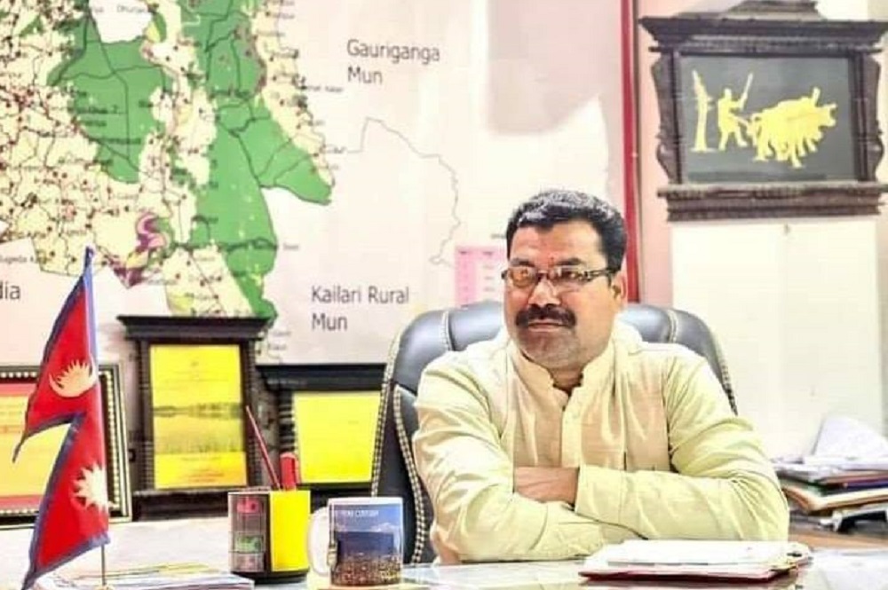 मैले टिकट पाइसकेँ, धनगढी फर्किँदैछु : वड