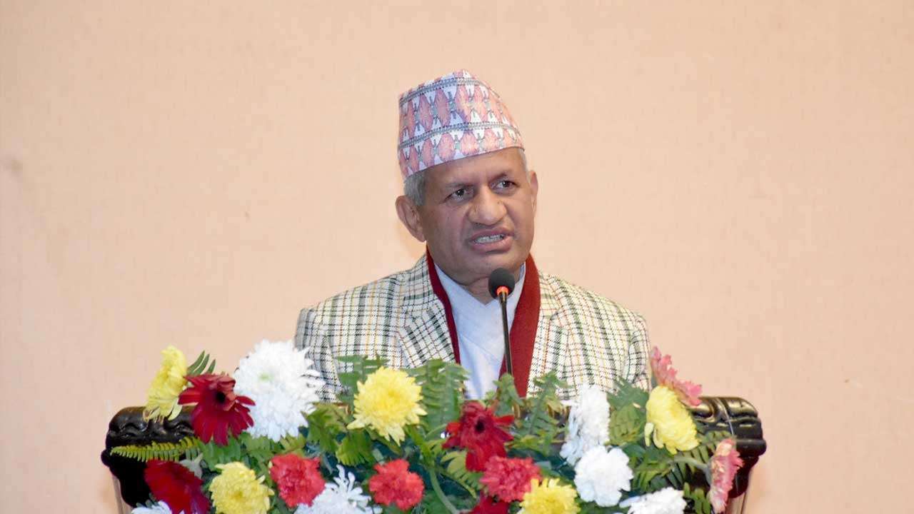 सत्ता गठबन्धनमा पहिरो जानेवाला छ : प्रदीप ज्ञवाली 