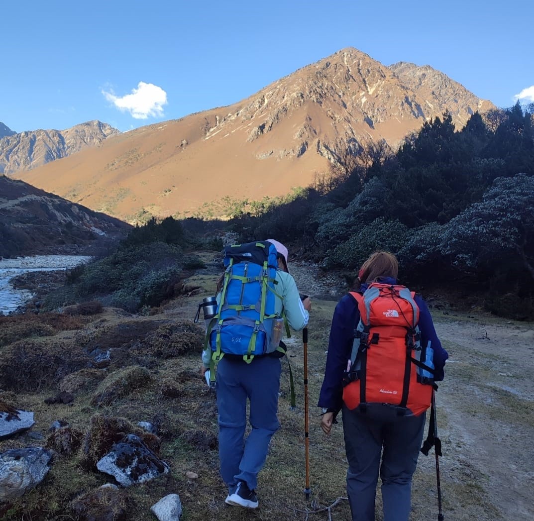 आज विश्व पर्यटन दिवस मनाइँदै