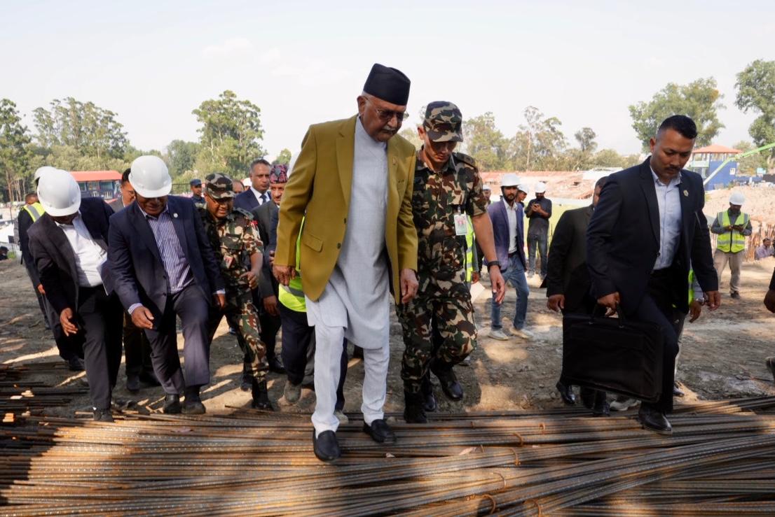 pm-oli-at-TU-ground-(9)-1749380964.jpg