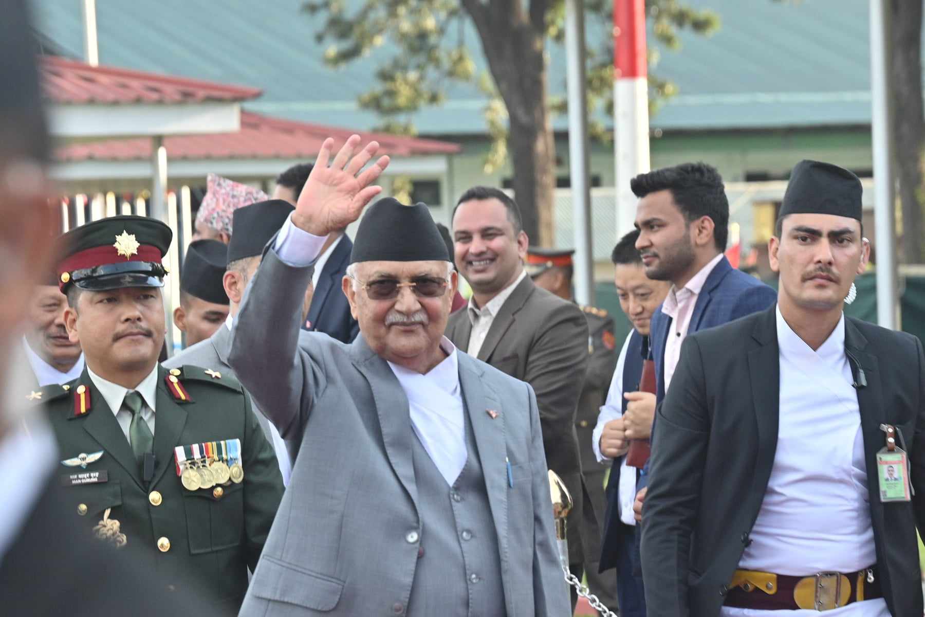 pm-oli-return-from-usa-(2)-1727694486.jpg