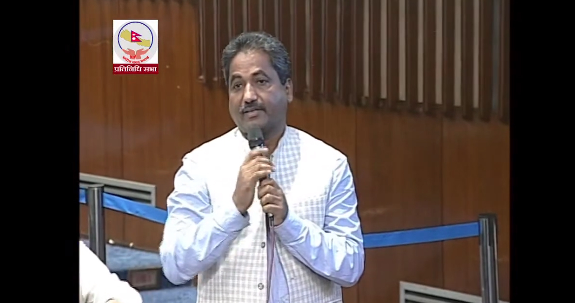 कृषिमन्त्रीलाई प्रभु साहको प्रश्न- कुन कानुनअनुसार कालीमाटी बजारका सटरहरूको म्याद थप्नुभयो ?