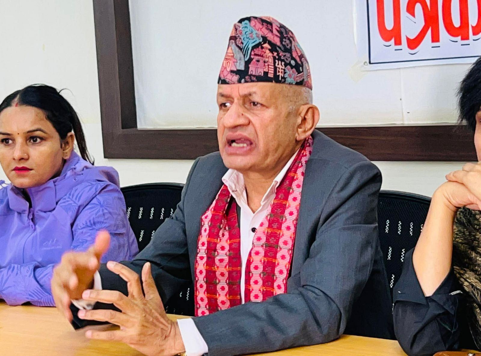 ढल्नु भनेको सक्किनु होइन, आउनुहोस् फेरि उठ्ने तयारी थालौँ : प्रदीप ज्ञवाली