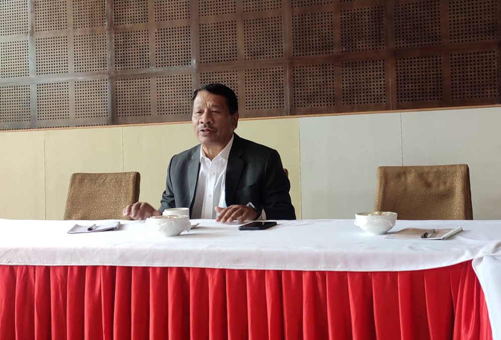 देउवाले भद्रगोल बनाएको कांग्रेसलाई बलियो बनाउन सभापतिमा उठ्छु: प्रकाशमान सिंह