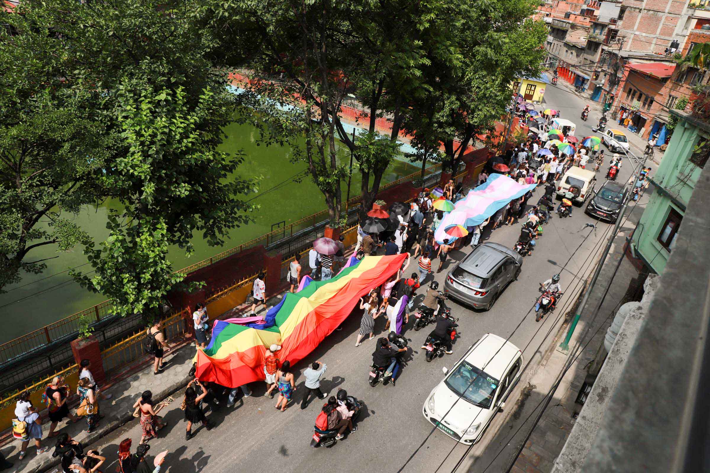 pride-parade-(17)-1749899756.jpg