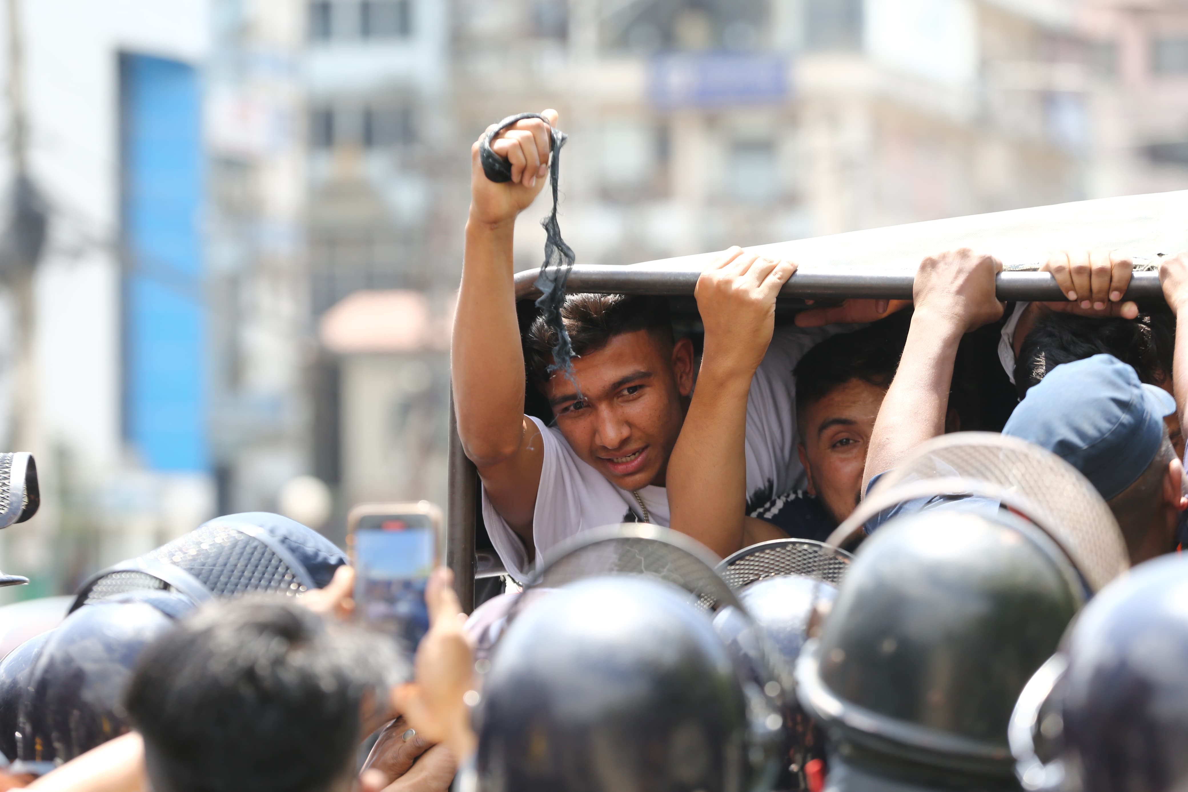 protest-for-Rebika-(10)-1748420836.jpg