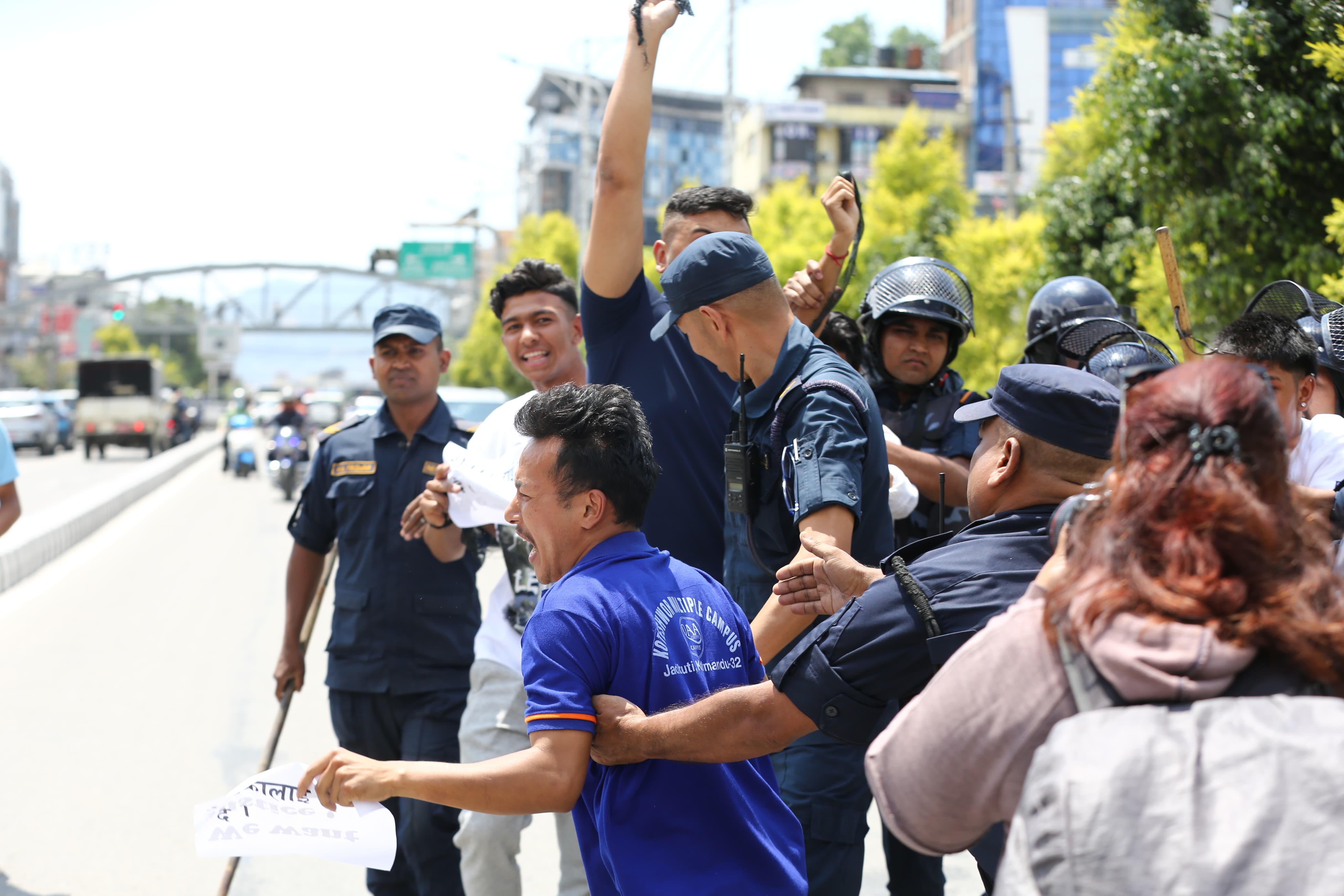 protest-for-Rebika-(15)-1748420845.jpg