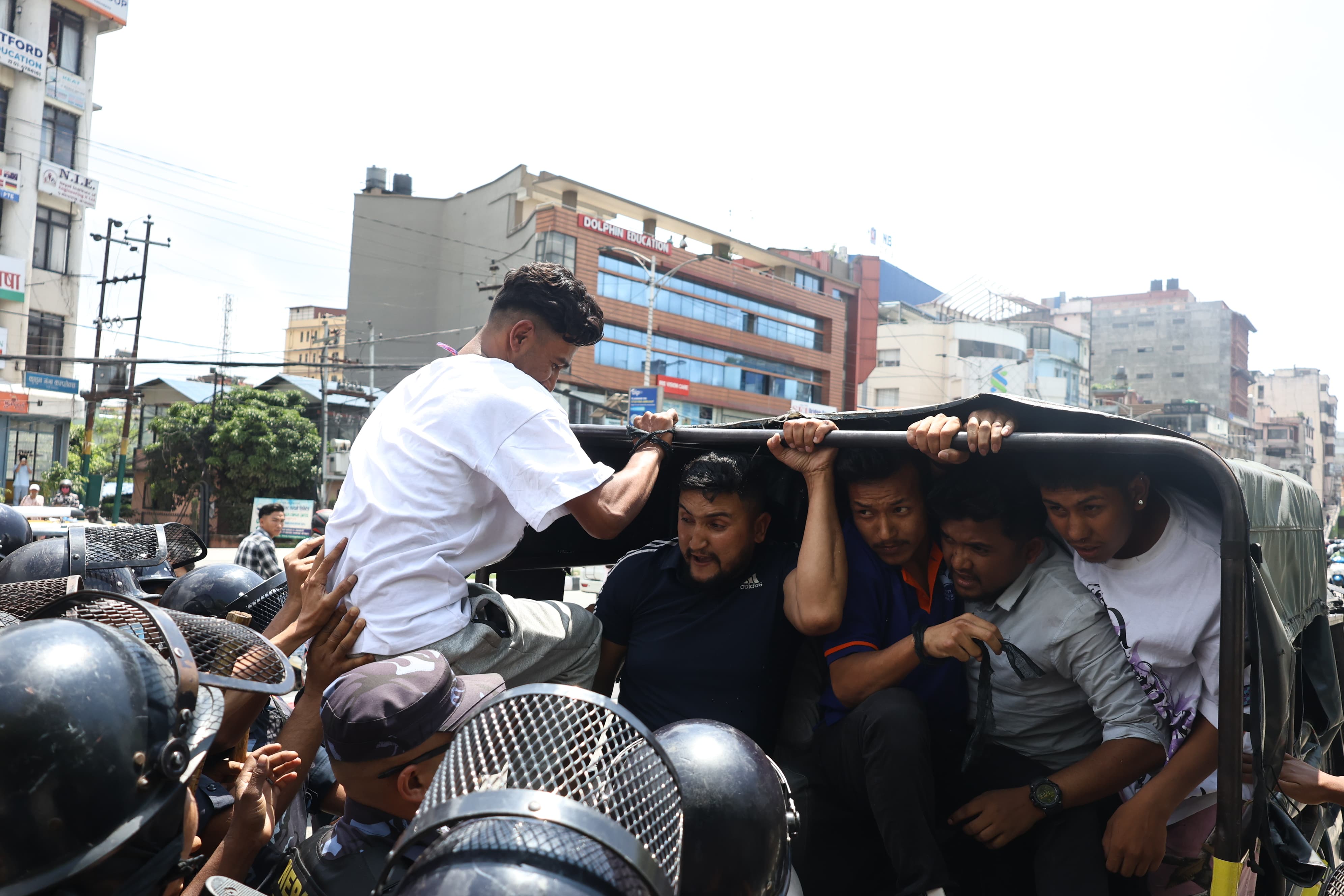 protest-for-Rebika-(3)-1748420824.jpg