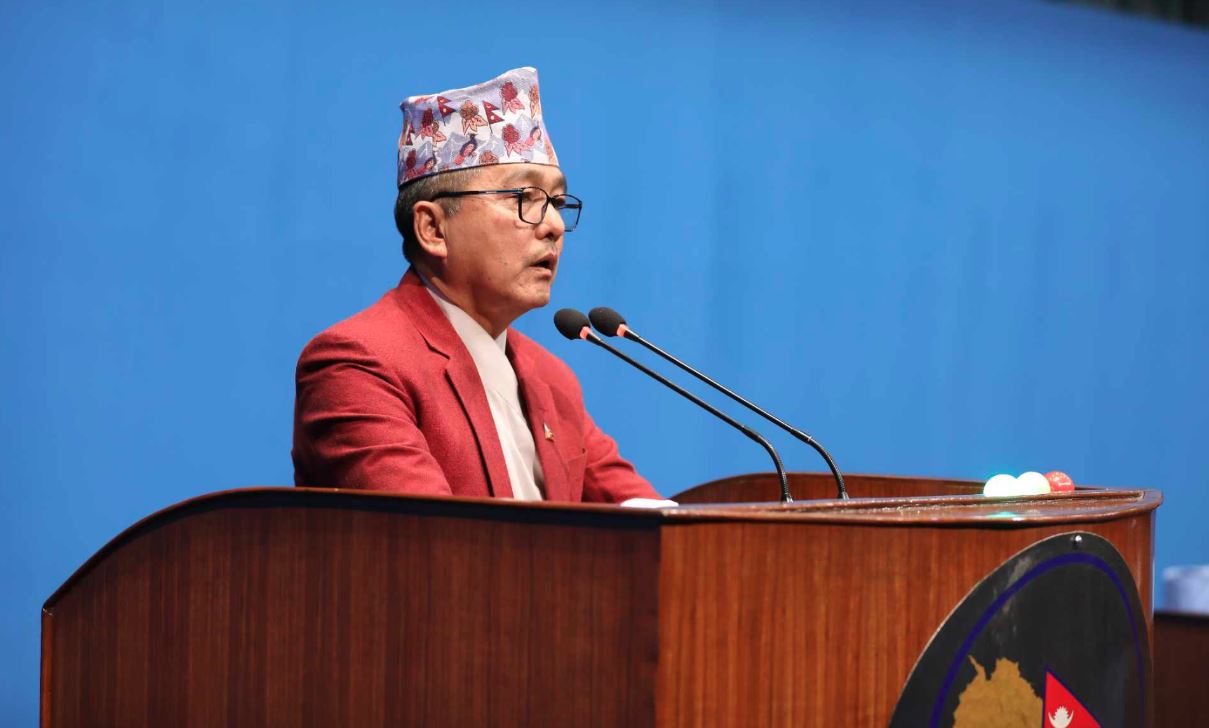 माओवादीले वीरतापूर्वक आत्मसमर्पण गरेको राजेन्द्र लिङ्देनको टिप्पणी 