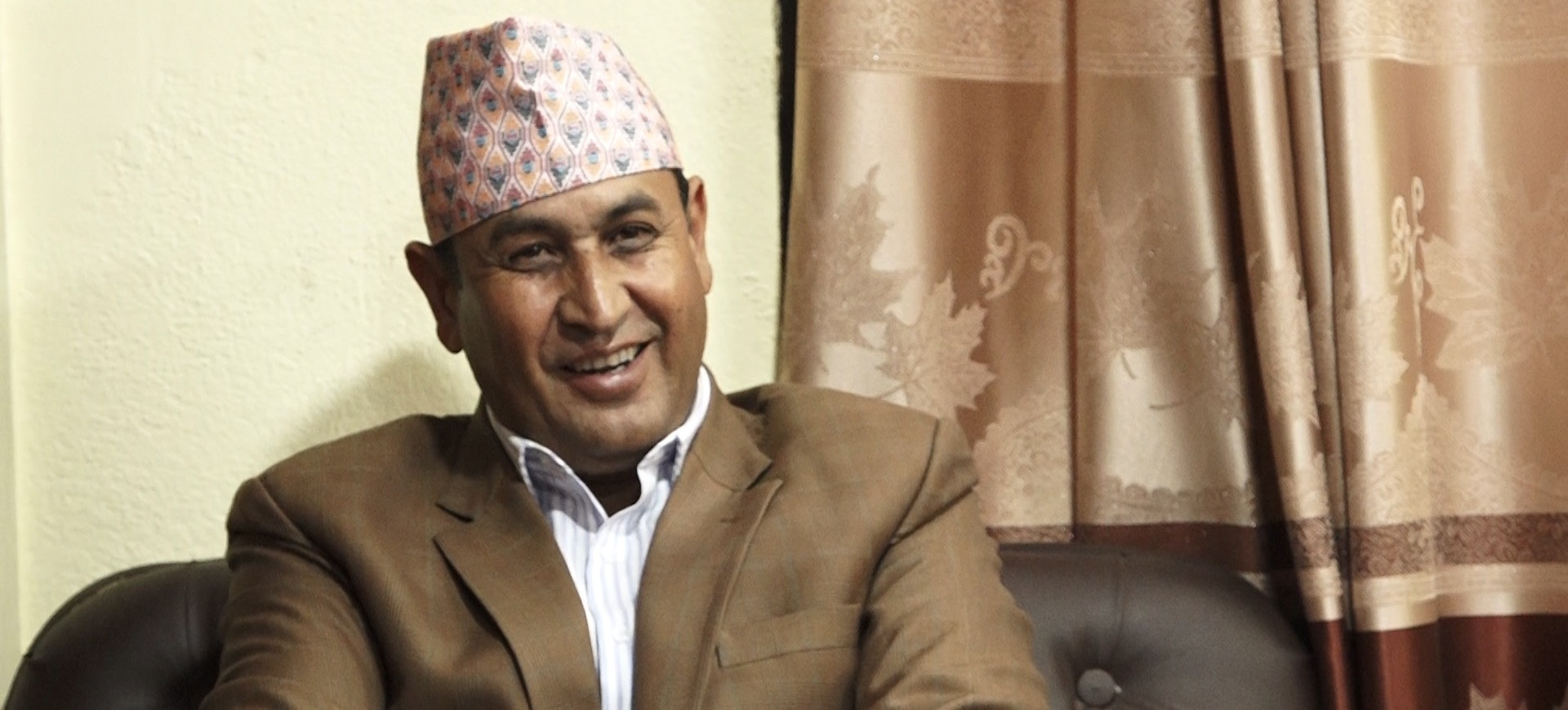 एनजीओकाे खाजादेखि हवाई टिकटसम्म,  संसदीय समितिकाे दायरा नाघ्दै रामहरि खतिवडा