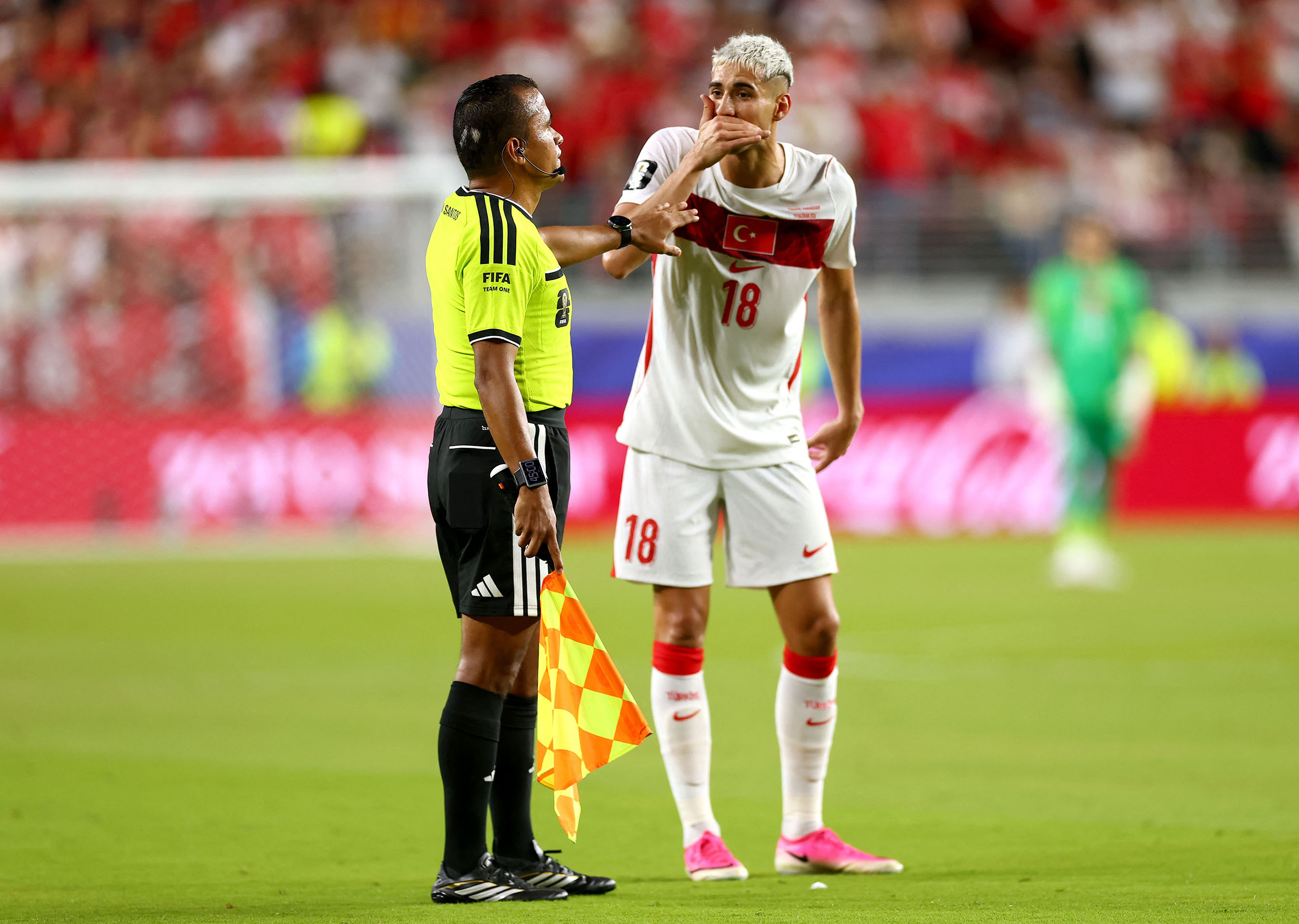 red-card-0-1781941391.jpg
