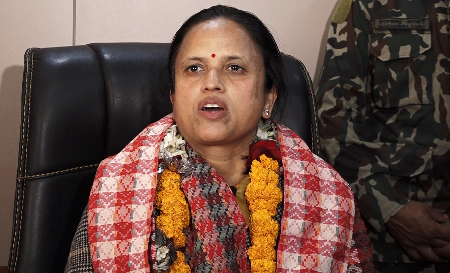 सञ्चारमन्त्री शर्माले भनिन्- सूचना प्रविधिलाई जनताको सहज पहुँचमा पुर्‍याउँछु