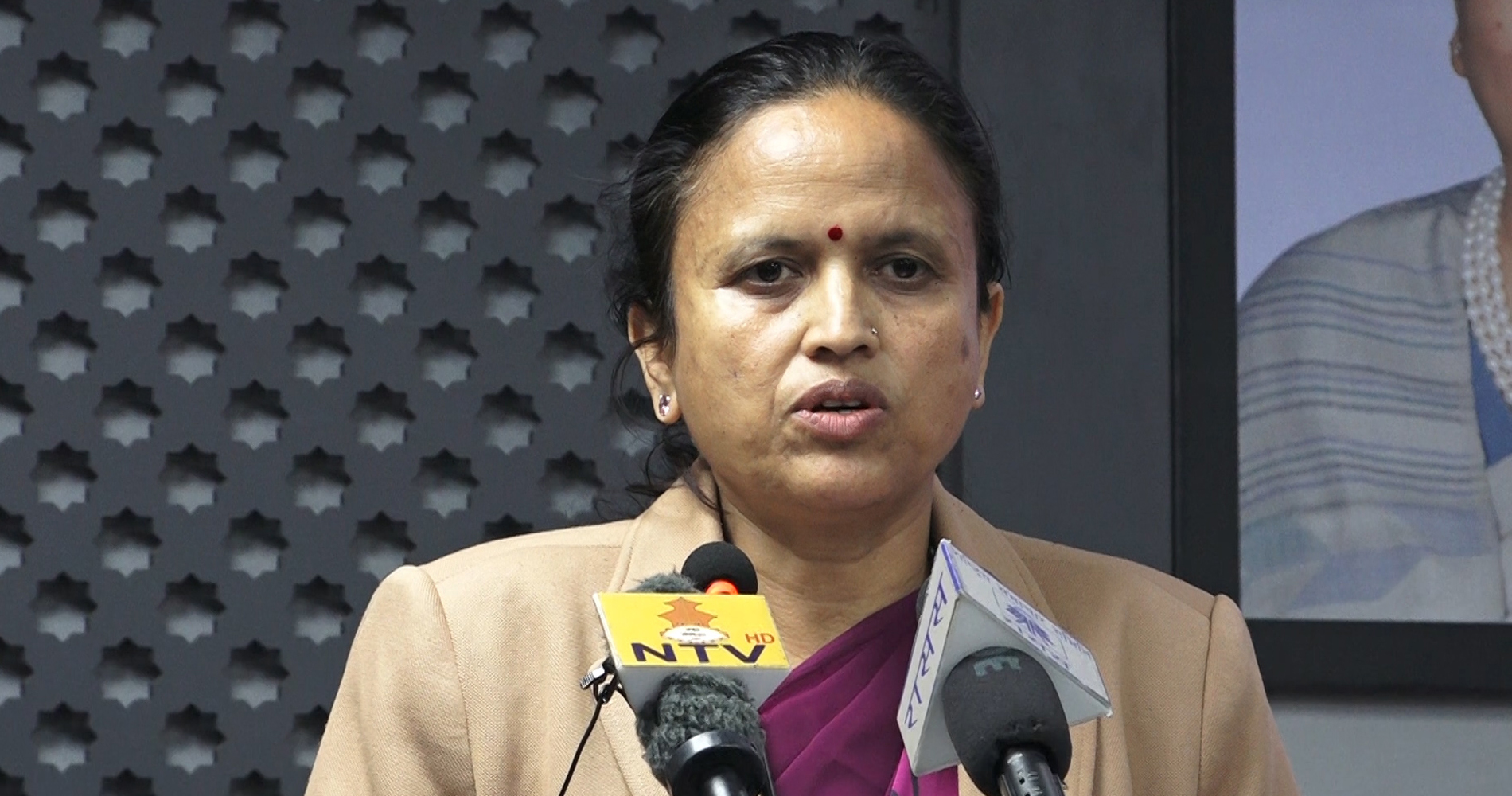 कटौती भएको वित्तीय समानीकरणको ४० प्रतिशत रकम स्थानीय तहलाई हस्तान्तरण गरिने