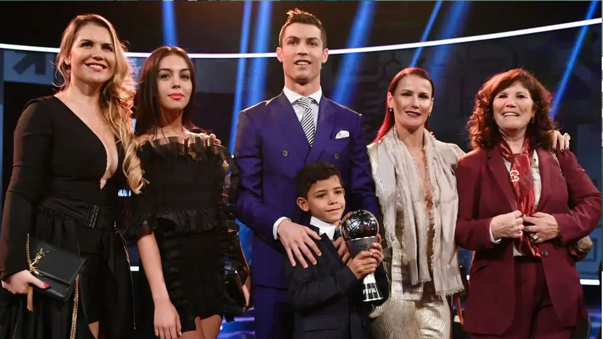 ronaldo-team-1755160489.jpg