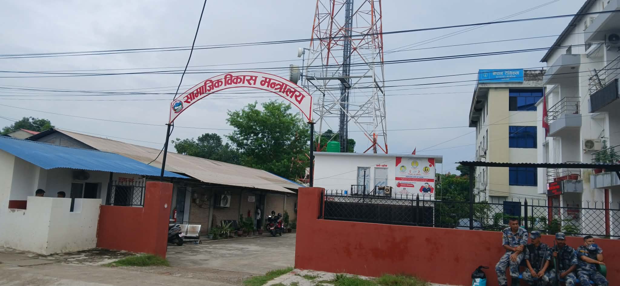 सुदूरपश्चिमका अस्पताल ९ महिनादेखि समितिविहीन, एमाले–कांग्रेसबीच भागवण्डामा जुटेन सहमति