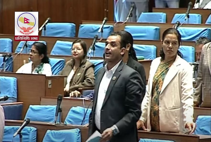 सभामुखले 'हिंसा' शब्द रेकर्डबाट हटाउनु नपर्ने भनेपछि संसदमा माओवादीको अवरोध