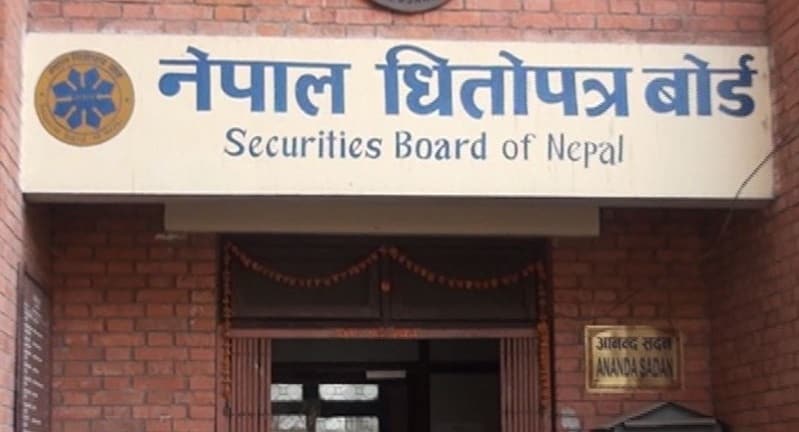 धितोपत्र बोर्डका कार्यकारी निर्देशक भन्छन्- लगानीकर्ताको हित संरक्षण गर्न प्रतिबद्ध छौँ