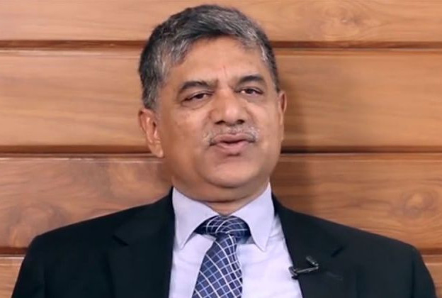 प्रधानन्यायाधीशसँग शम्भु थापाकाे प्रश्न, ‘न्यायाधीशमाथि वकिलले प्रश्न उठाई सकेपछि उत्तर के त ?’ 