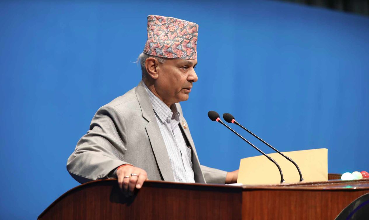 कांग्रेसले भन्यो- सहमहामन्त्रीको छोराले रक्सी लुटेको प्रमाणित होस्, होइन भने लिङ्देनले माफी मागून्