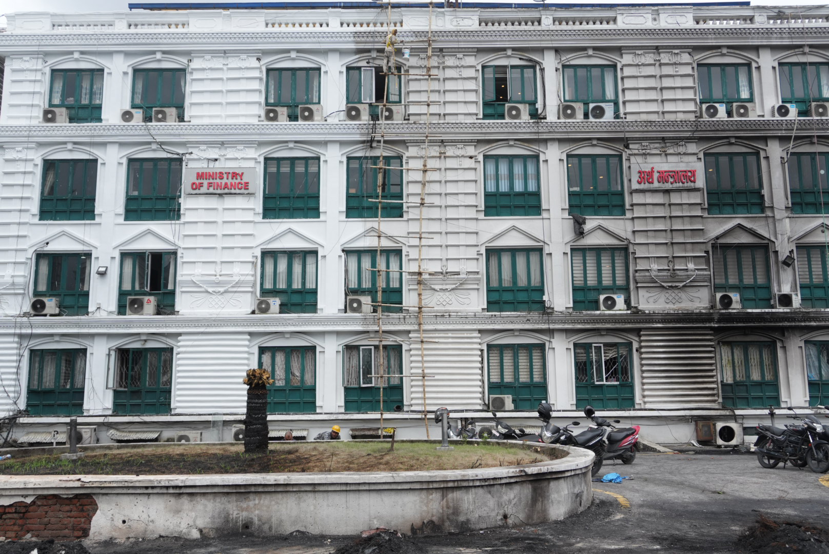 singadarbar_-(3)-1758269900.jpg