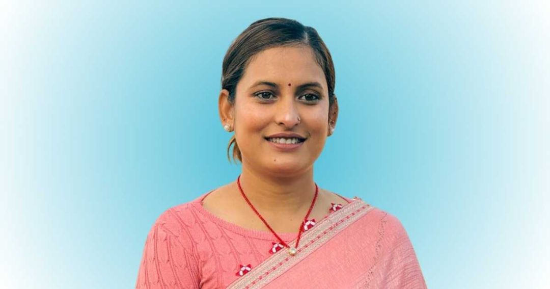 महिलामन्त्री बादीसँग १८ तोला सुन, २० वटा कुखुरा र एउटा कुकुर