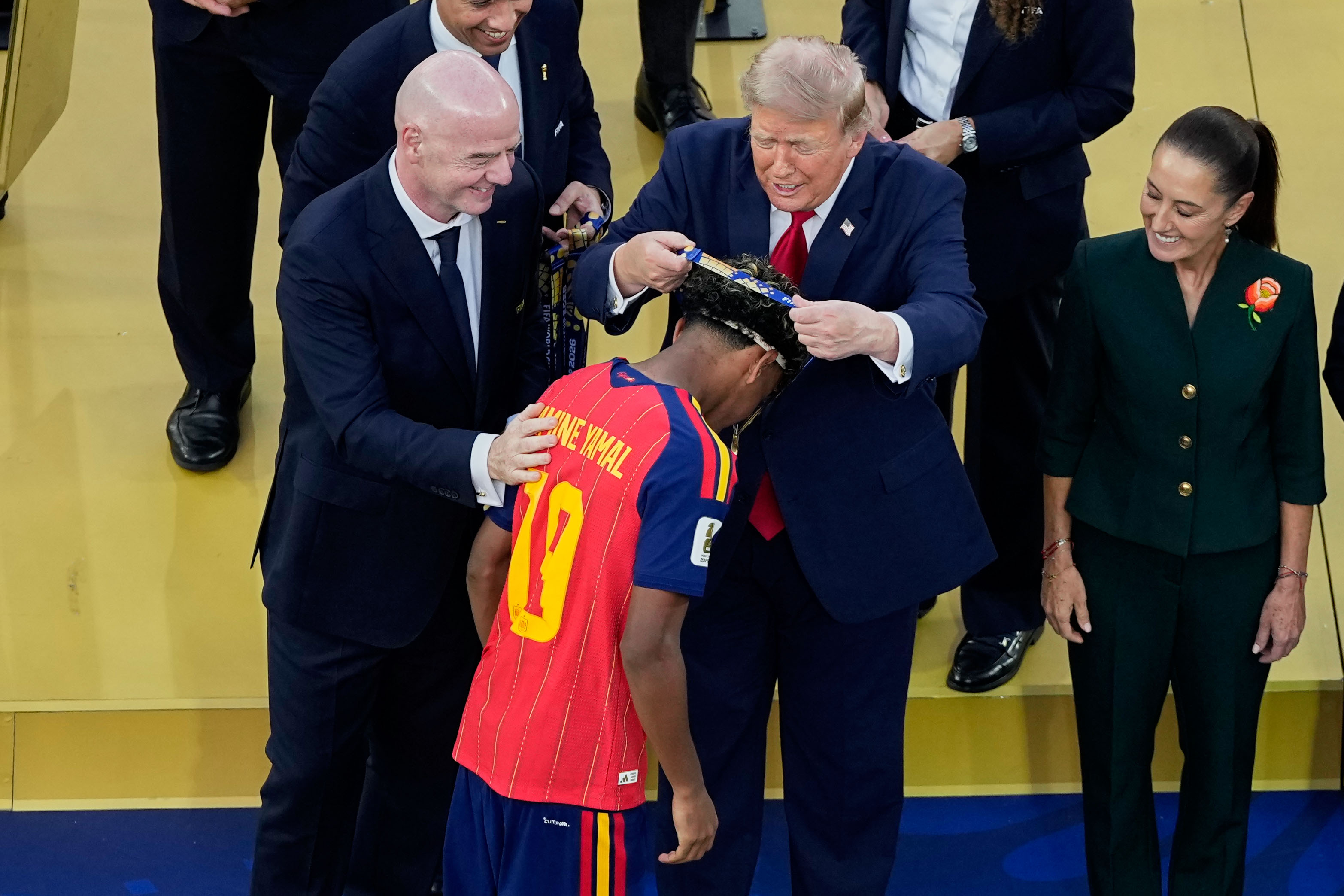 spain-vs-argentina-fifa-world-cup-final-ap-(9)-1784510296.jpg