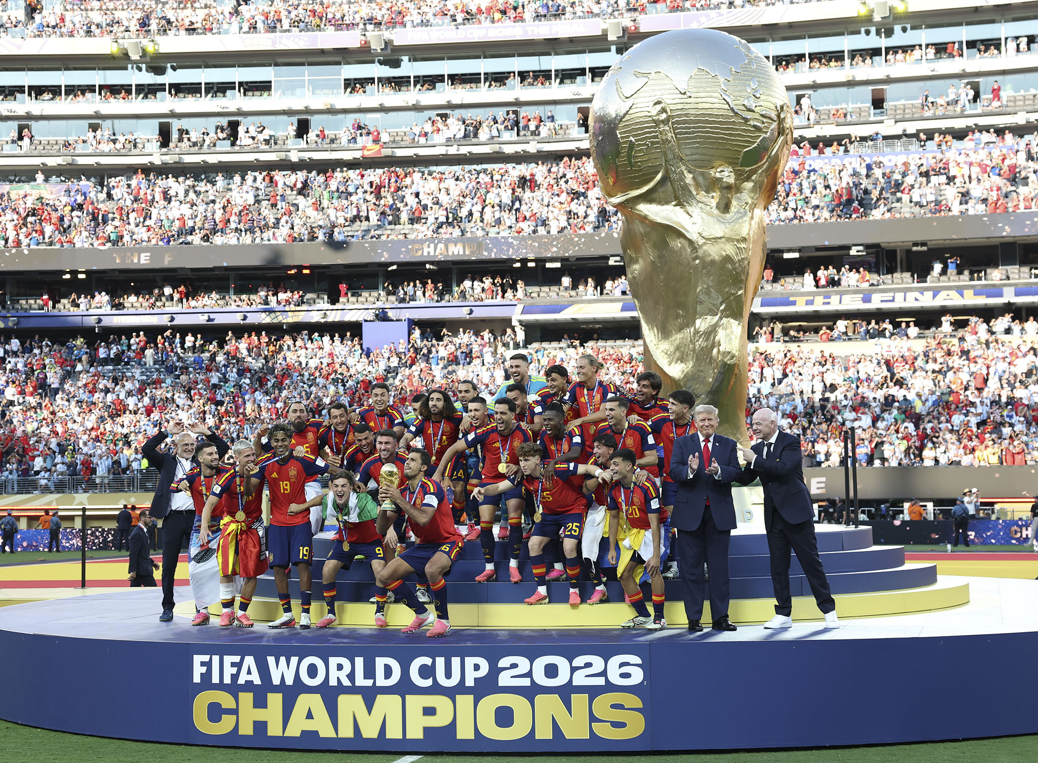 spain-vs-argentina-fifa-world-cup-xinha--(2)-1784510272.JPG