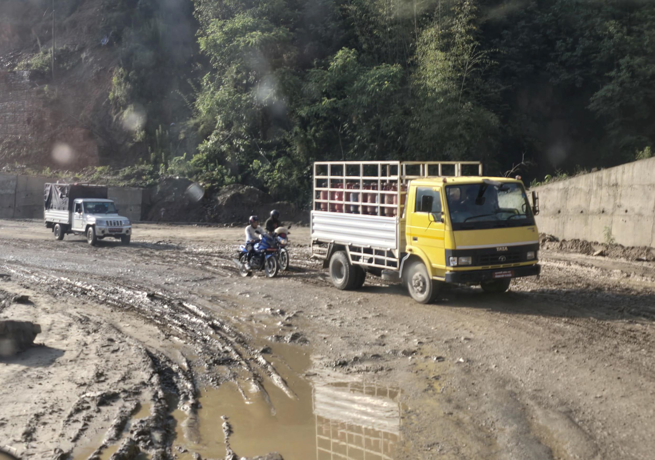 suryabinayak-Dhulikhel-road-(2)-1747708601.jpg