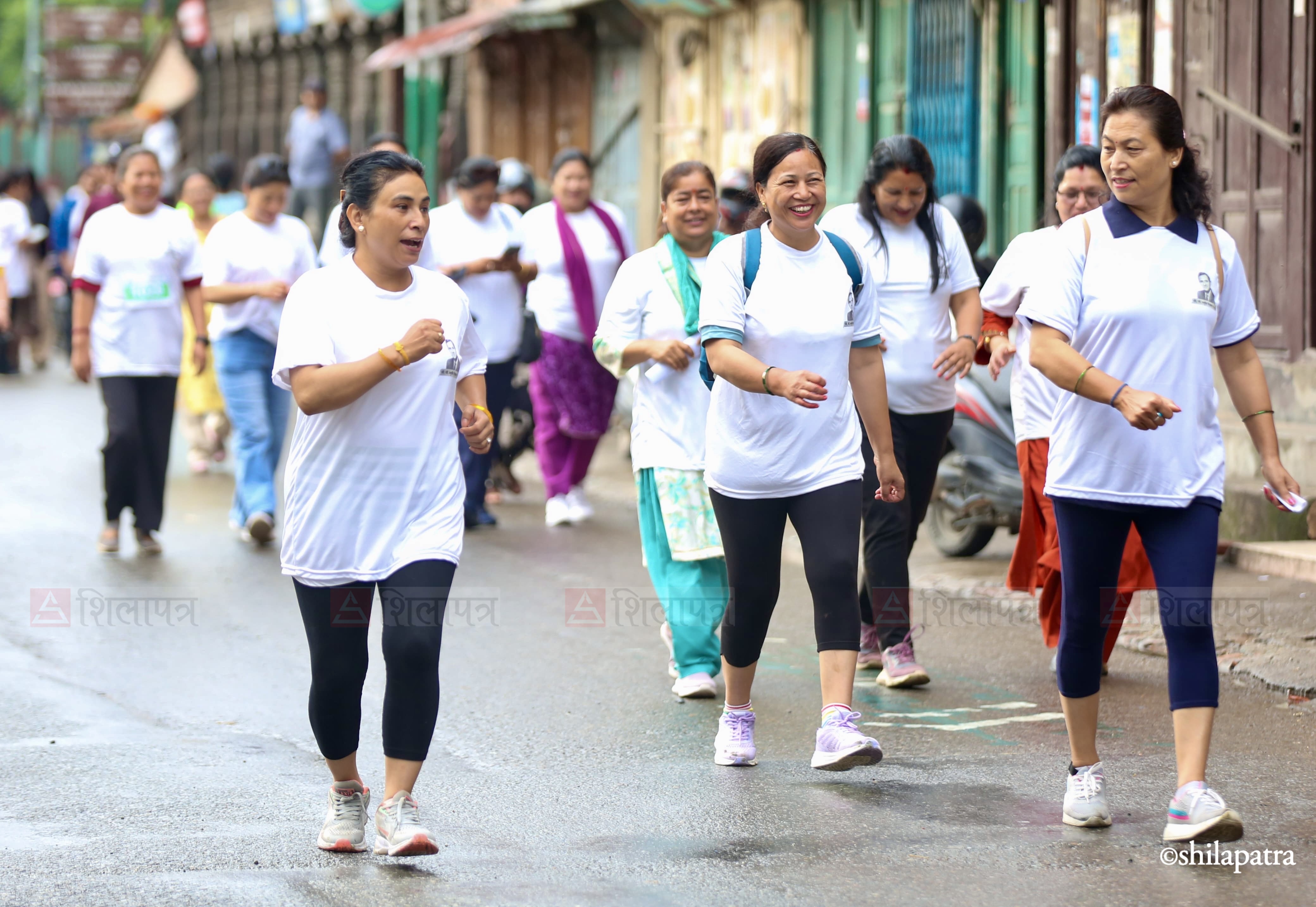 women's-re-run-(4)-1787367135.jpg