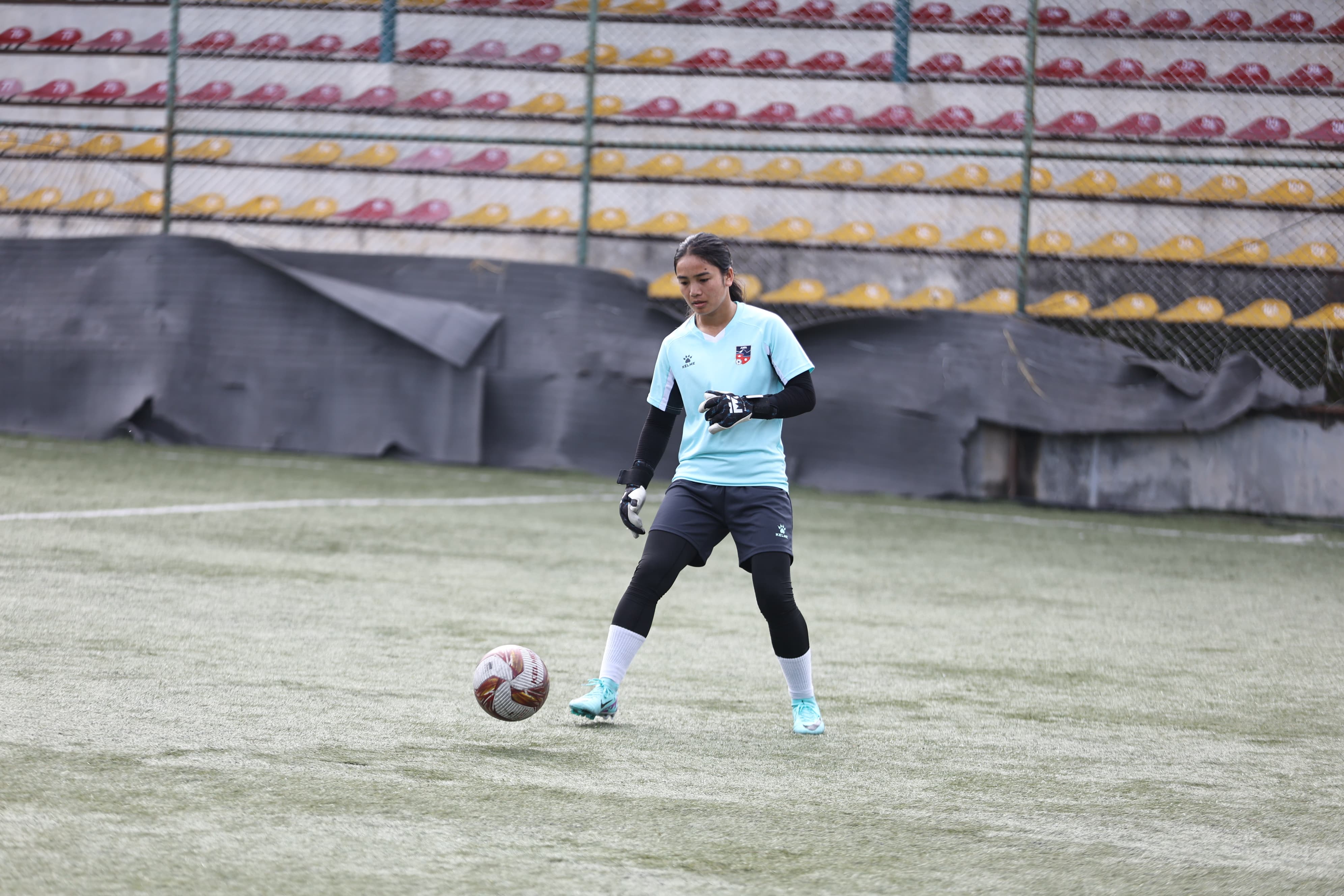 women-football-team-(11)-1748237958.jpeg