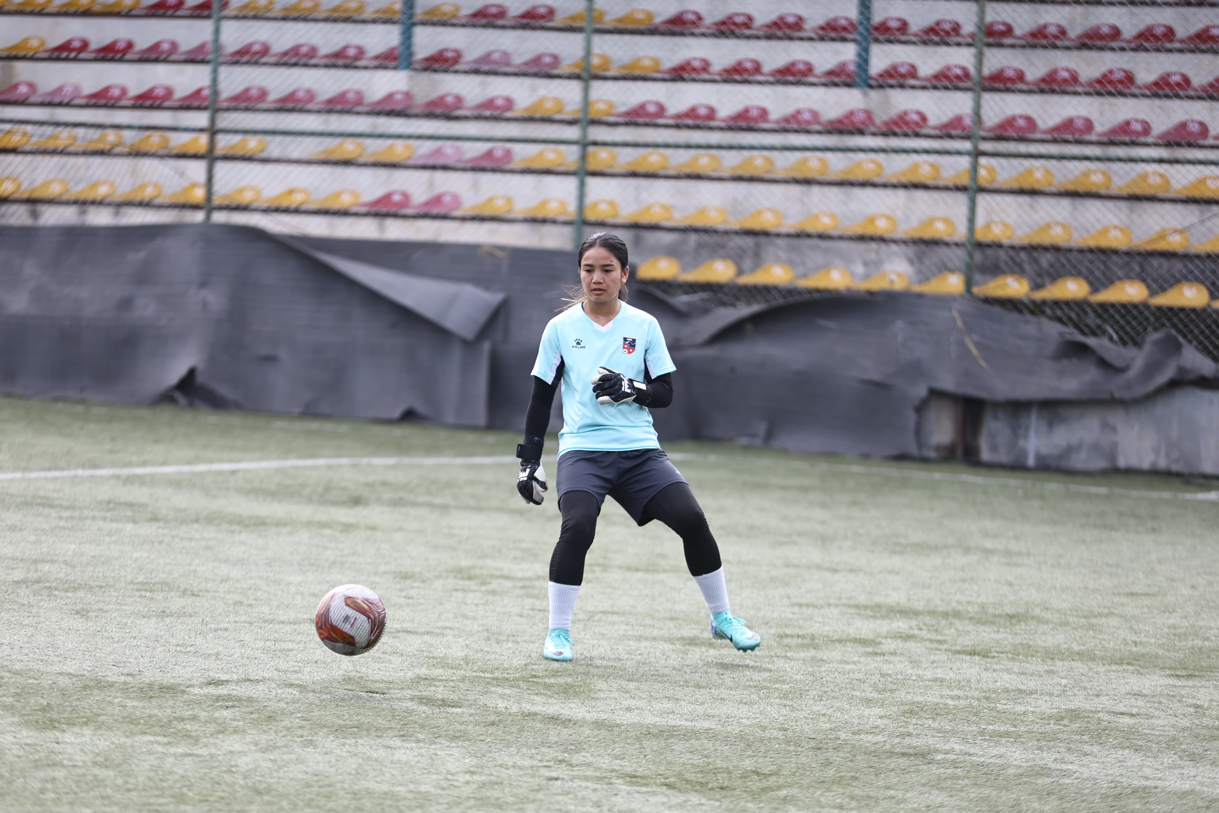 women-football-team-(12)-1748237960.jpeg