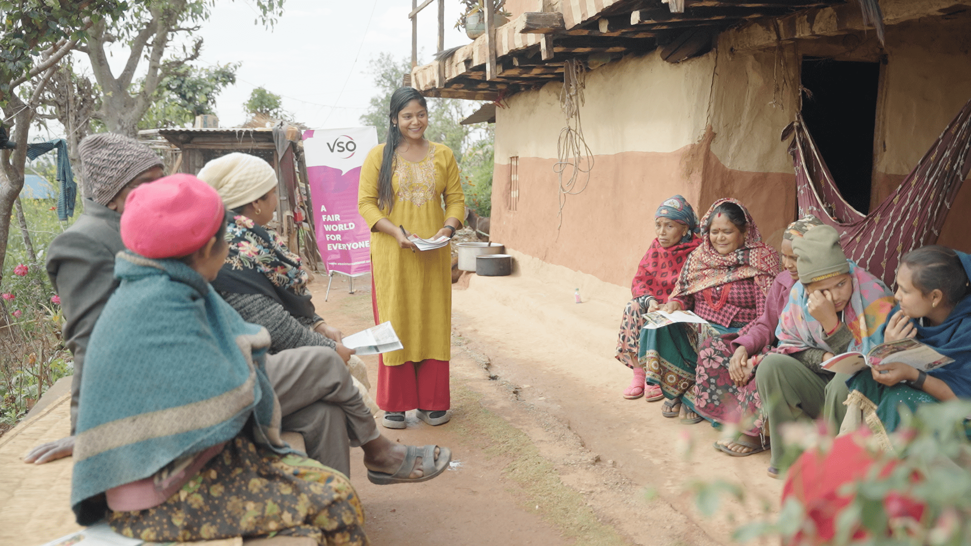 ७-सुर्खेतकी-वर्षा-विश्वकर्मा-ग्रामिण-महिलाहरुलाइ-पर्यावरणमैत्री-कृषि-सम्-1727689348.png